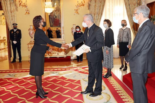 GABON-PRINCIPAUTE D’ANDORRE : Présentation de Lettres de créances