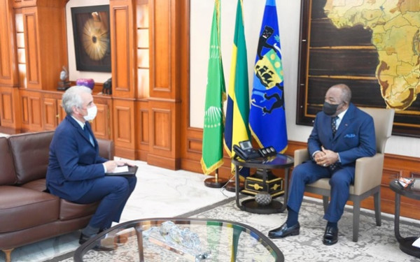 GABON-FRANCE : Alexis LAMEK reçu au palais du bord de mer.