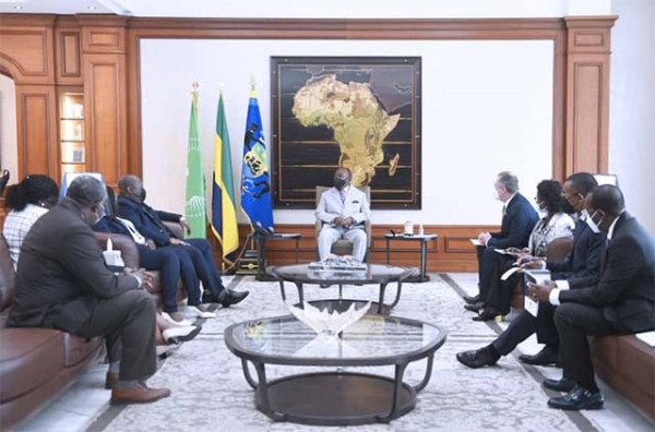 GABON-SURINAM : Coopération en matière de protection des forêts