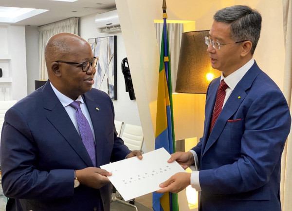 GABON : Ballet diplomatique au Ministère des Affaires Etrangères.