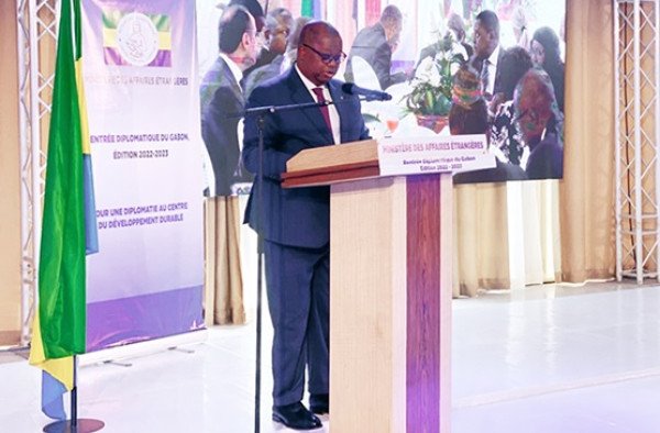 GABON-DIPLOMATIE : Moussa Adamo souhaite une rencontre trimestrielle avec le corps diplomatique.