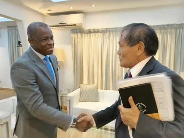 GABON-JAPON : L’Ambassadeur du Japon reçu en audience par le Ministre des Affaires Etrangères
