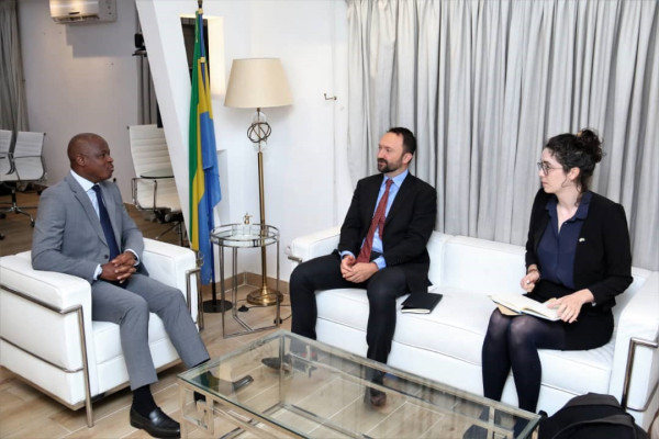 GABON-ROYAUME-UNI : Le Haut-Commissaire Non-résident du Royaume-Uni près la République Gabonaise au Ministère des Affaires Étrangères.