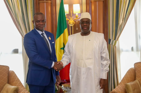 GABON-SENEGAL : Le Chef de l’Etat S’entretient avec le Président du Sénégal à Riyad.