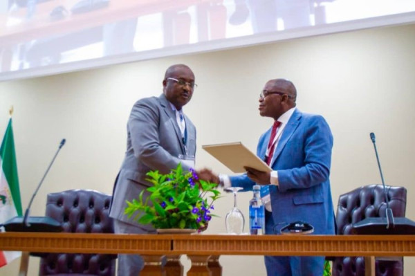 GABON-DIPLOMATIE : Renforcement de la coopération aérienne entre le Gabon et la Guinée Equatoriale.