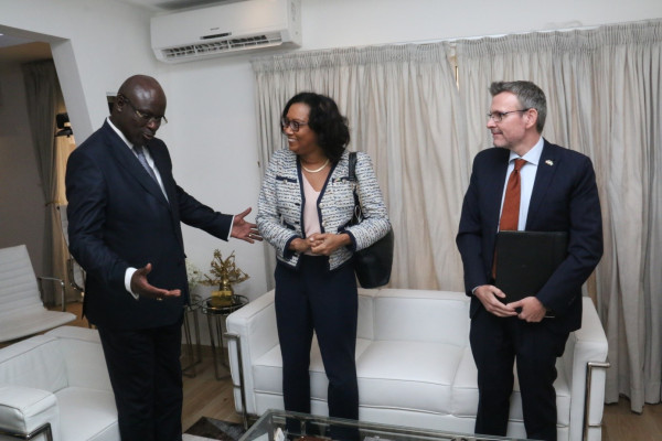 GABON- DIPLOMATIE : Audiences au Ministère des Affaires Étrangères.