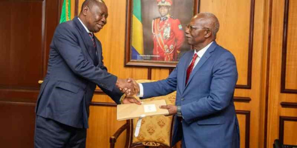 GABON -RCA :  Bruno YAPANDE reçu par OWONDAULT BERRE