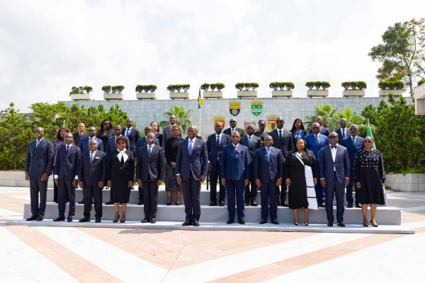 GABON : Prestation de serment des membres du 2ème Gouvernement de la Vème République
