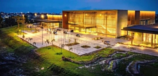 DIPLOMATIE :Inauguration du Palais des Congrès Omar BONGO ONDIMBA à Libreville : Un Événement Historique avec la Participation de Six Chefs d’État