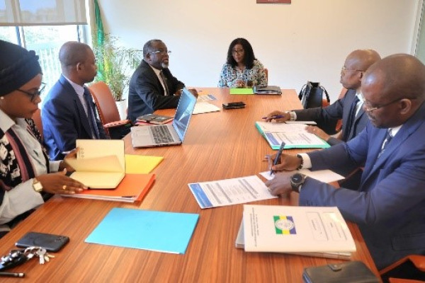 DIPLOMATIE : Le Gabon prépare sa participation à la session extraordinaire de la CMF à Paris.