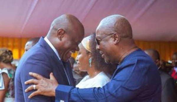 GABON – GHANA : Brice Clotaire OLIGUI NGUEMA en visite officielle à Accra