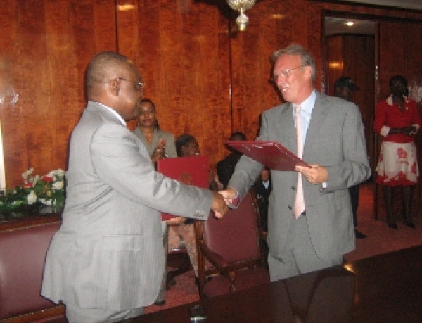 24 Octobre 2010 – Le Président de la République au sommet de la Francophonie en suisse