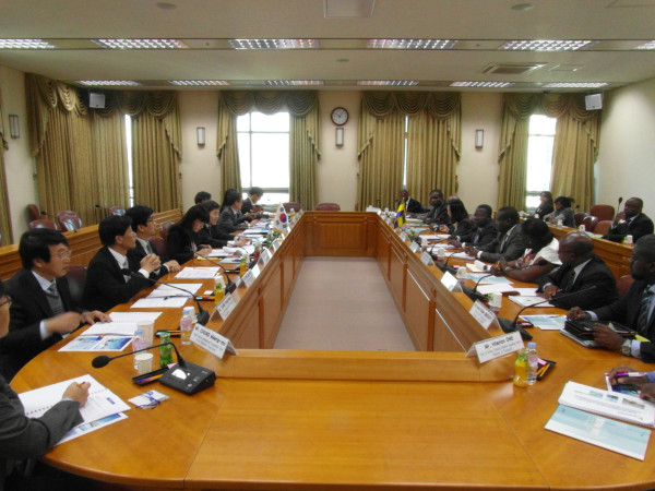 4ème session de la Commission mixte de coopération Gabon/Corée