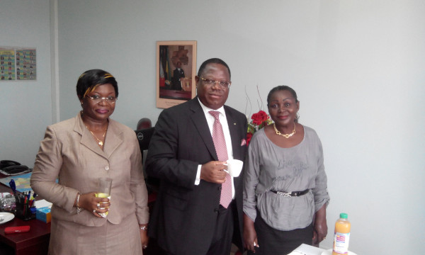 La visite  du Ministre des Affaires Etrangéres à la Direction Centrale de la Communication