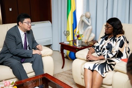 GABON–CHINE : La coopération bilatérale à l’appui de la transformation de l’administration publique